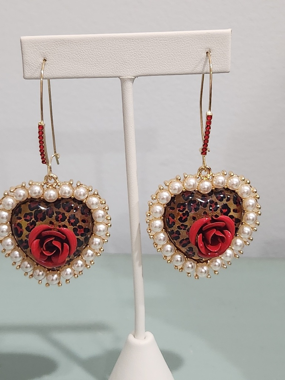 Betsey Johnson Leopard Heart Drop Earrings Red Rose Bud Faux Pearl & Crystal NWT
